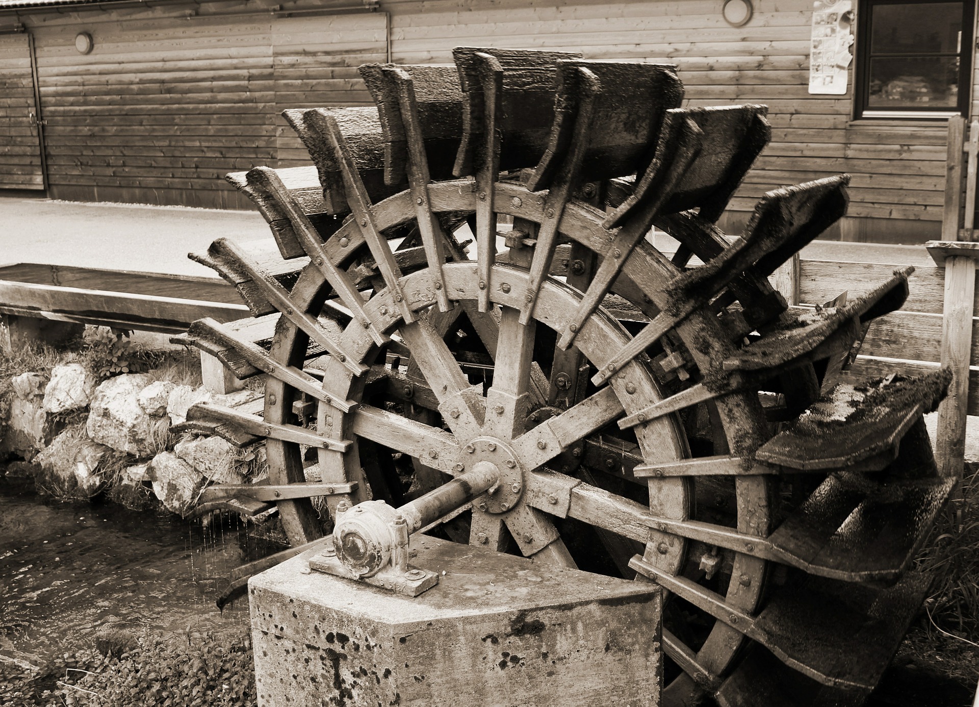 mill-wheel-352246_1920